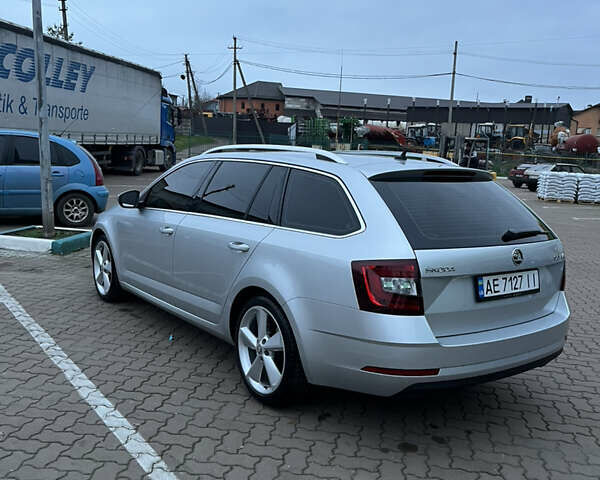Сірий Шкода Октавія, об'ємом двигуна 2 л та пробігом 268 тис. км за 16300 $, фото 13 на Automoto.ua