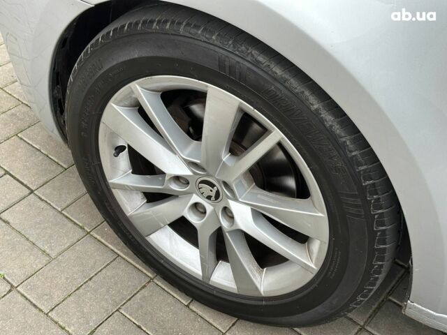 Сірий Шкода Октавія, об'ємом двигуна 2 л та пробігом 211 тис. км за 16440 $, фото 6 на Automoto.ua