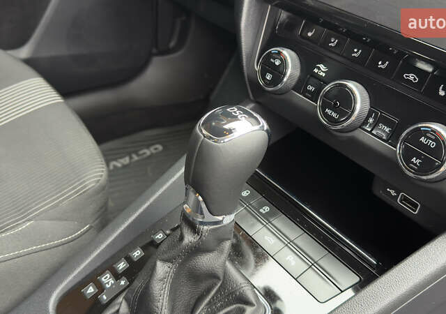 Серый Шкода Октавия, объемом двигателя 1.6 л и пробегом 194 тыс. км за 15450 $, фото 54 на Automoto.ua