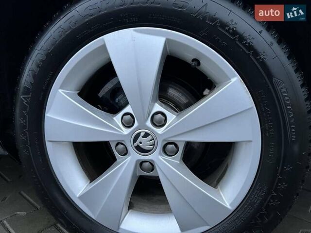 Серый Шкода Октавия, объемом двигателя 1.6 л и пробегом 197 тыс. км за 14900 $, фото 66 на Automoto.ua