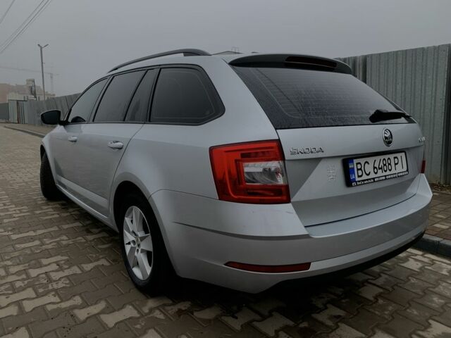 Серый Шкода Октавия, объемом двигателя 1.6 л и пробегом 281 тыс. км за 13900 $, фото 3 на Automoto.ua