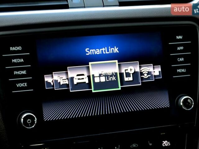 Сірий Шкода Октавія, об'ємом двигуна 2 л та пробігом 205 тис. км за 17800 $, фото 45 на Automoto.ua