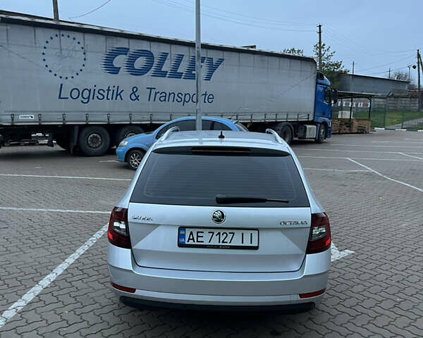 Сірий Шкода Октавія, об'ємом двигуна 2 л та пробігом 268 тис. км за 16300 $, фото 12 на Automoto.ua