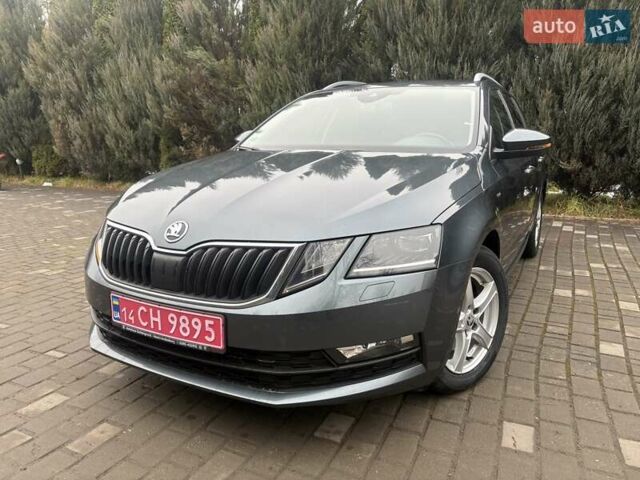 Серый Шкода Октавия, объемом двигателя 2 л и пробегом 197 тыс. км за 15850 $, фото 14 на Automoto.ua