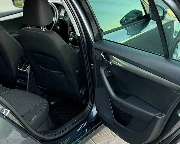 Сірий Шкода Октавія, об'ємом двигуна 2 л та пробігом 271 тис. км за 15900 $, фото 22 на Automoto.ua