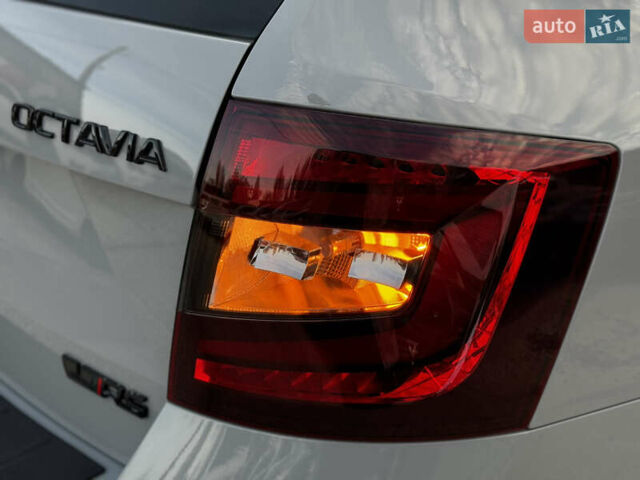 Серый Шкода Октавия, объемом двигателя 2 л и пробегом 193 тыс. км за 23999 $, фото 19 на Automoto.ua