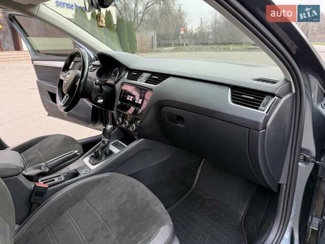 Сірий Шкода Октавія, об'ємом двигуна 1.6 л та пробігом 300 тис. км за 11300 $, фото 24 на Automoto.ua