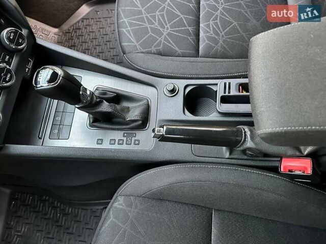 Шкода Октавия 2018 в Ужгороде на Automoto.ua Серый Шкода Октавия, объемом двигателя 1.97 л и пробегом 237 тыс. км за 15700 $, фото 32 на Automoto.ua