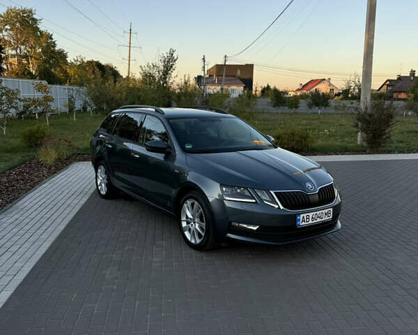Серый Шкода Октавия, объемом двигателя 2 л и пробегом 271 тыс. км за 16500 $, фото 10 на Automoto.ua
