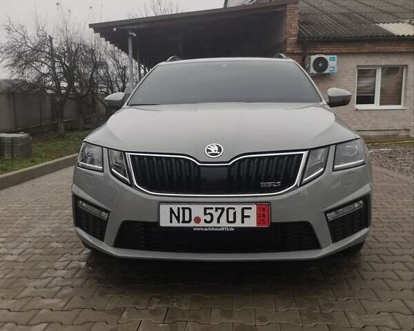 Серый Шкода Октавия, объемом двигателя 1.97 л и пробегом 338 тыс. км за 18500 $, фото 1 на Automoto.ua