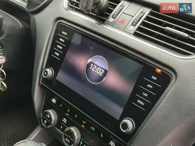 Сірий Шкода Октавія, об'ємом двигуна 2 л та пробігом 211 тис. км за 16440 $, фото 22 на Automoto.ua