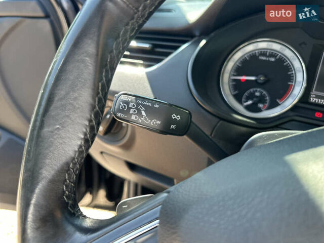 Серый Шкода Октавия, объемом двигателя 1.97 л и пробегом 171 тыс. км за 16850 $, фото 18 на Automoto.ua