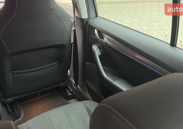 Серый Шкода Октавия, объемом двигателя 1.6 л и пробегом 194 тыс. км за 15450 $, фото 20 на Automoto.ua