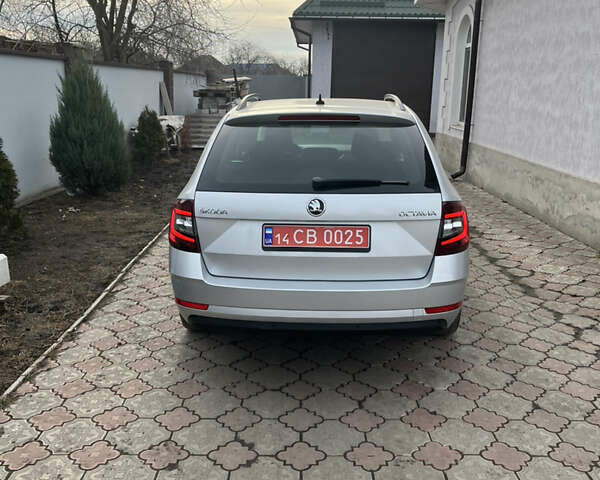 Серый Шкода Октавия, объемом двигателя 1.6 л и пробегом 207 тыс. км за 15500 $, фото 3 на Automoto.ua