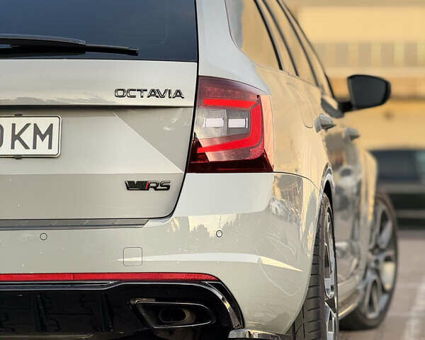 Серый Шкода Октавия, объемом двигателя 2 л и пробегом 193 тыс. км за 23999 $, фото 83 на Automoto.ua