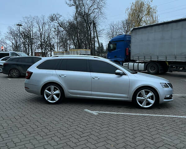Сірий Шкода Октавія, об'ємом двигуна 2 л та пробігом 268 тис. км за 16300 $, фото 16 на Automoto.ua
