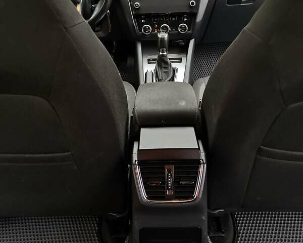 Серый Шкода Октавия, объемом двигателя 1.6 л и пробегом 215 тыс. км за 14900 $, фото 29 на Automoto.ua