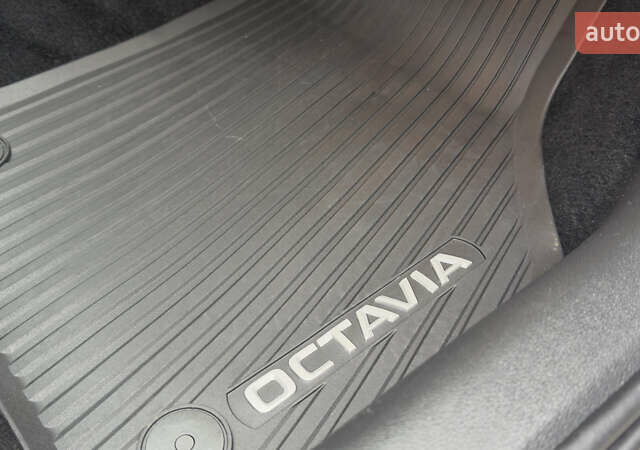Серый Шкода Октавия, объемом двигателя 1.6 л и пробегом 194 тыс. км за 15450 $, фото 31 на Automoto.ua