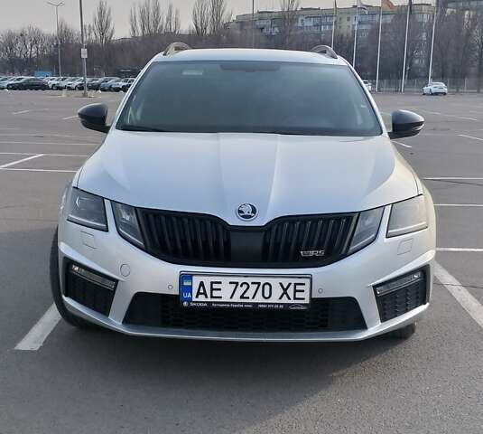 Серый Шкода Октавия, объемом двигателя 1.97 л и пробегом 232 тыс. км за 21200 $, фото 5 на Automoto.ua