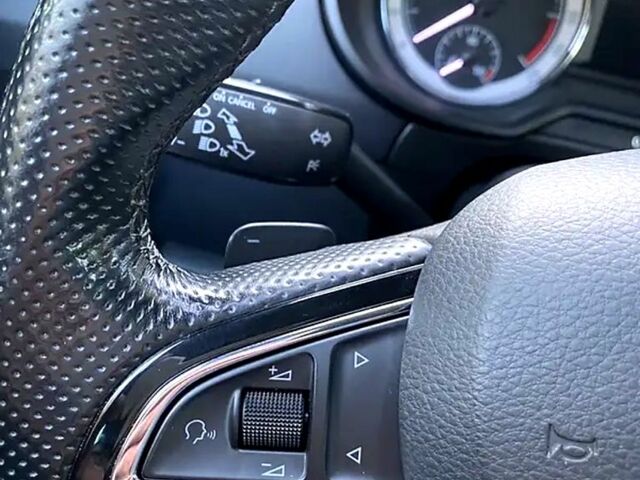 Серый Шкода Октавия, объемом двигателя 2 л и пробегом 255 тыс. км за 15500 $, фото 12 на Automoto.ua