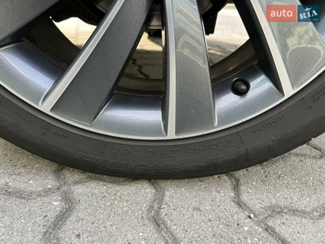 Сірий Шкода Октавія, об'ємом двигуна 2 л та пробігом 240 тис. км за 19400 $, фото 42 на Automoto.ua