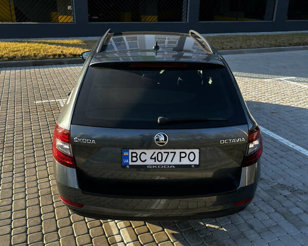 Серый Шкода Октавия, объемом двигателя 1.6 л и пробегом 219 тыс. км за 12900 $, фото 8 на Automoto.ua