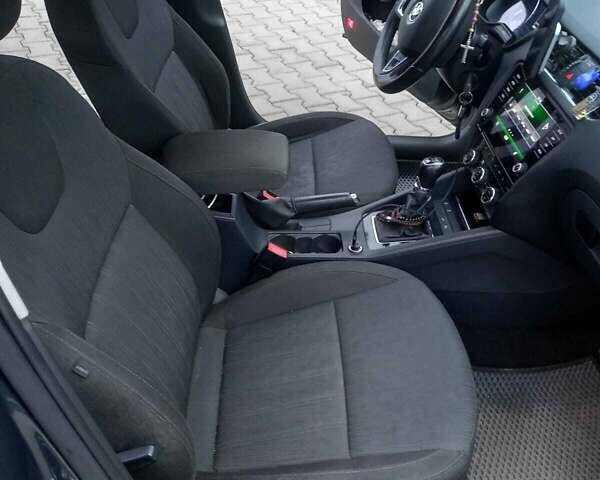 Сірий Шкода Октавія, об'ємом двигуна 1.97 л та пробігом 297 тис. км за 13200 $, фото 7 на Automoto.ua