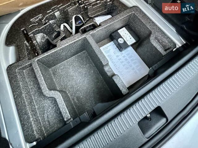 Серый Шкода Октавия, объемом двигателя 1.6 л и пробегом 192 тыс. км за 15500 $, фото 31 на Automoto.ua
