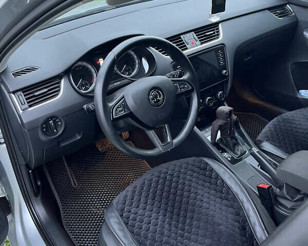 Сірий Шкода Октавія, об'ємом двигуна 2 л та пробігом 268 тис. км за 16300 $, фото 20 на Automoto.ua