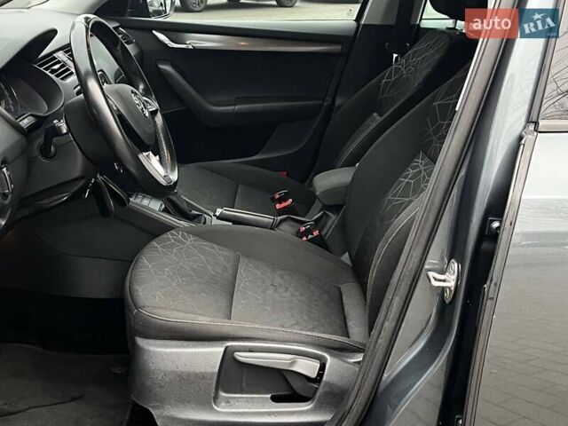 Серый Шкода Октавия, объемом двигателя 1.97 л и пробегом 288 тыс. км за 16200 $, фото 10 на Automoto.ua