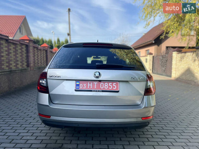 Сірий Шкода Октавія, об'ємом двигуна 1.6 л та пробігом 245 тис. км за 13999 $, фото 18 на Automoto.ua