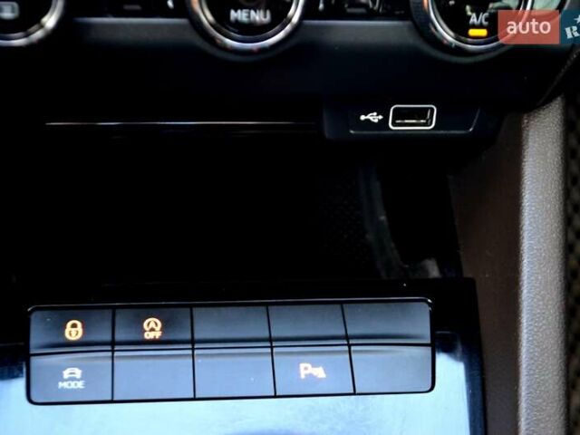 Сірий Шкода Октавія, об'ємом двигуна 2 л та пробігом 205 тис. км за 17800 $, фото 164 на Automoto.ua