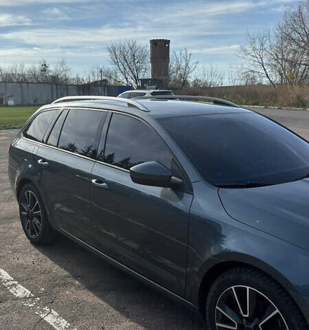 Серый Шкода Октавия, объемом двигателя 1.6 л и пробегом 286 тыс. км за 14000 $, фото 1 на Automoto.ua