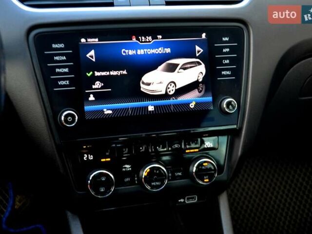 Сірий Шкода Октавія, об'ємом двигуна 2 л та пробігом 205 тис. км за 17800 $, фото 158 на Automoto.ua