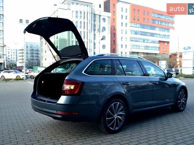 Сірий Шкода Октавія, об'ємом двигуна 2 л та пробігом 205 тис. км за 17800 $, фото 209 на Automoto.ua