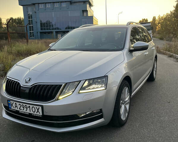 Сірий Шкода Октавія, об'ємом двигуна 1.97 л та пробігом 279 тис. км за 15400 $, фото 13 на Automoto.ua