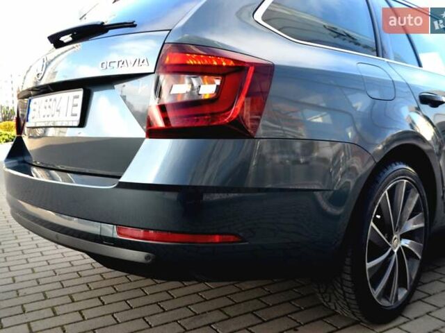Сірий Шкода Октавія, об'ємом двигуна 2 л та пробігом 205 тис. км за 17800 $, фото 92 на Automoto.ua