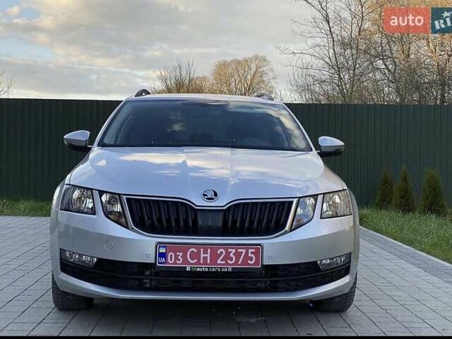 Шкода Октавия 2018 в Львове на Automoto.ua Серый Шкода Октавия, объемом двигателя 1.6 л и пробегом 118 тыс. км за 15750 $, фото 2 на Automoto.ua