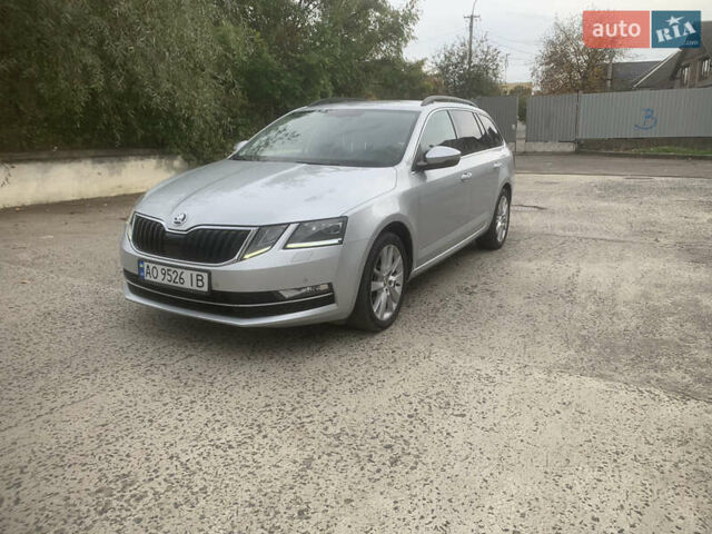 Сірий Шкода Октавія, об'ємом двигуна 1.6 л та пробігом 242 тис. км за 12777 $, фото 10 на Automoto.ua