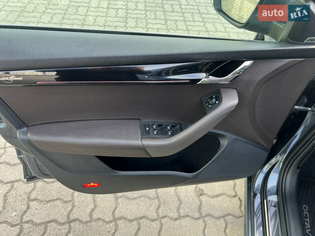 Сірий Шкода Октавія, об'ємом двигуна 2 л та пробігом 240 тис. км за 19400 $, фото 34 на Automoto.ua