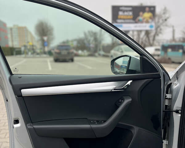 Серый Шкода Октавия, объемом двигателя 1.6 л и пробегом 222 тыс. км за 14100 $, фото 15 на Automoto.ua