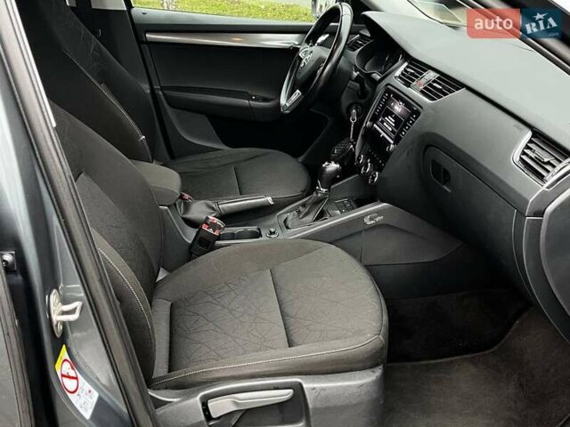 Серый Шкода Октавия, объемом двигателя 1.97 л и пробегом 288 тыс. км за 16200 $, фото 14 на Automoto.ua