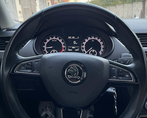 Сірий Шкода Октавія, об'ємом двигуна 2 л та пробігом 240 тис. км за 13600 $, фото 15 на Automoto.ua