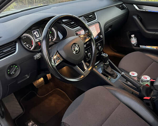 Сірий Шкода Октавія, об'ємом двигуна 1.97 л та пробігом 279 тис. км за 15400 $, фото 9 на Automoto.ua