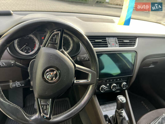 Сірий Шкода Октавія, об'ємом двигуна 2 л та пробігом 240 тис. км за 19400 $, фото 35 на Automoto.ua