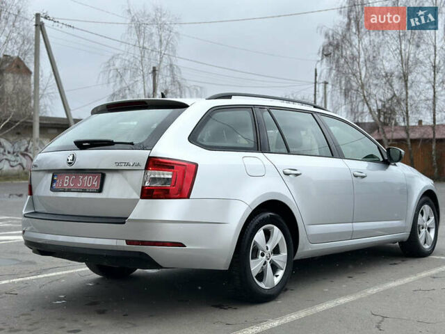 Серый Шкода Октавия, объемом двигателя 1.6 л и пробегом 152 тыс. км за 14100 $, фото 9 на Automoto.ua
