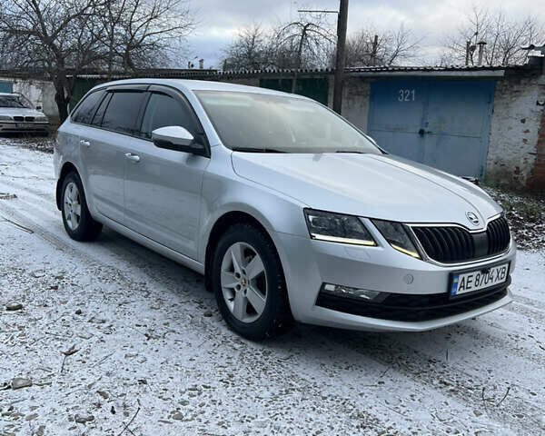 Серый Шкода Октавия, объемом двигателя 1.97 л и пробегом 277 тыс. км за 13300 $, фото 4 на Automoto.ua