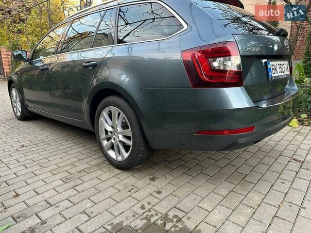 Шкода Октавия 2018 в Ужгороде на Automoto.ua Серый Шкода Октавия, объемом двигателя 1.97 л и пробегом 237 тыс. км за 15700 $, фото 29 на Automoto.ua