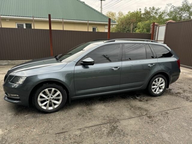 Сірий Шкода Октавія, об'ємом двигуна 2 л та пробігом 268 тис. км за 15700 $, фото 4 на Automoto.ua