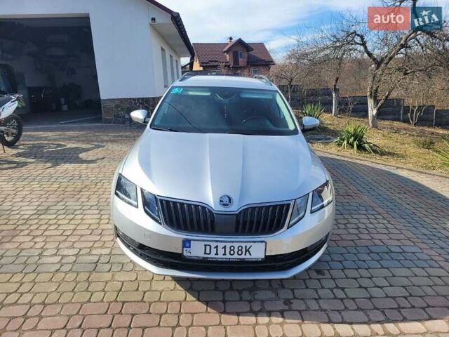 Сірий Шкода Октавія, об'ємом двигуна 2 л та пробігом 200 тис. км за 16400 $, фото 3 на Automoto.ua